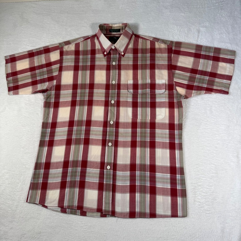 Steeplechase Plaid Button Down Mens M‎ Red Excellent Short Sleeve Cotton Blend